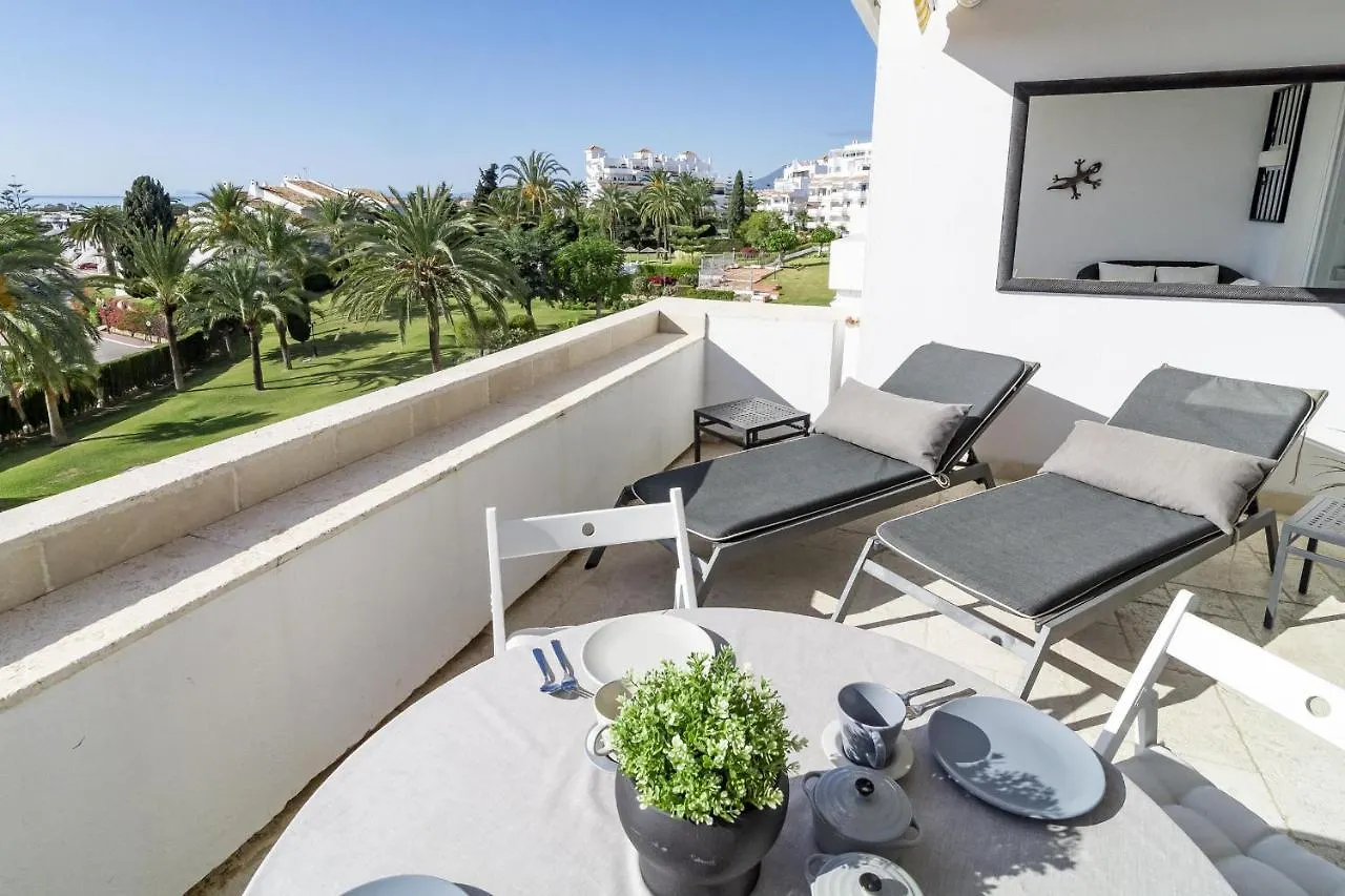 Ma2- Sea Views, Walking Distance To Puerto Banus Apartment Marbella