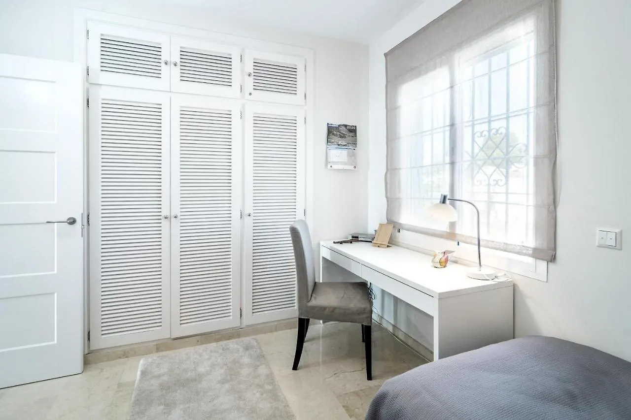 Ma2- Sea Views, Walking Distance To Puerto Banus Apartment Marbella 0*,